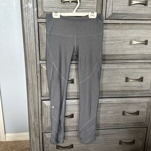 Under Armour compression leggings